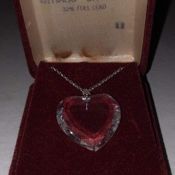 Strass Lead Crystal Heart Pendant on a 24 inch Silver Chain - Picture 4 of 10